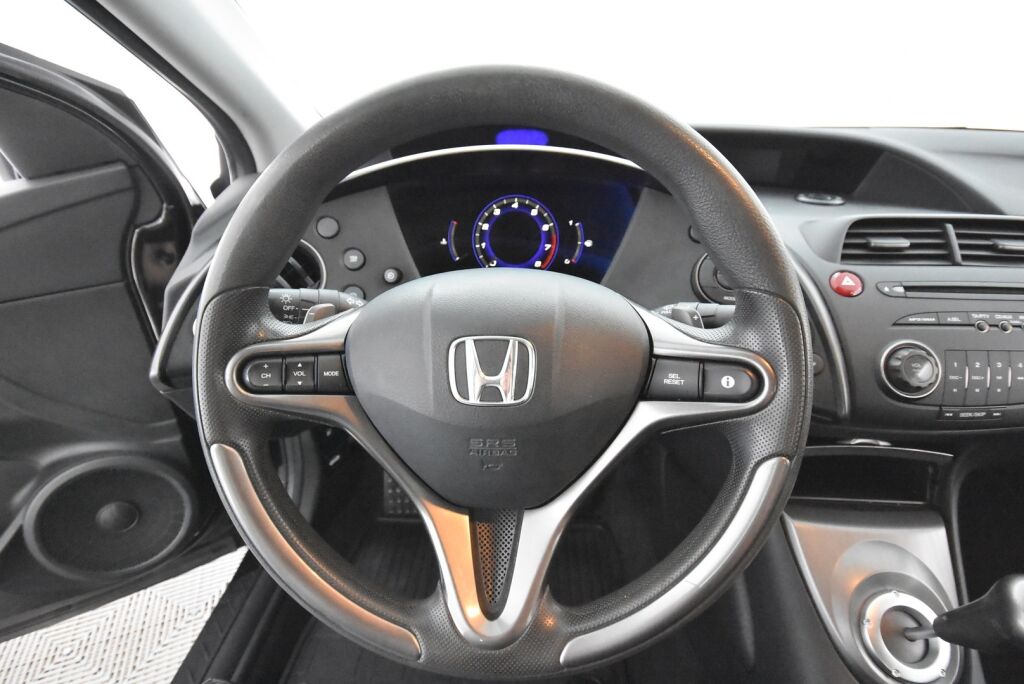 Honda Civic 2009 5D 1,4i Comfort i-Shift / Vetokoukku / Webasto / Huoltokirja