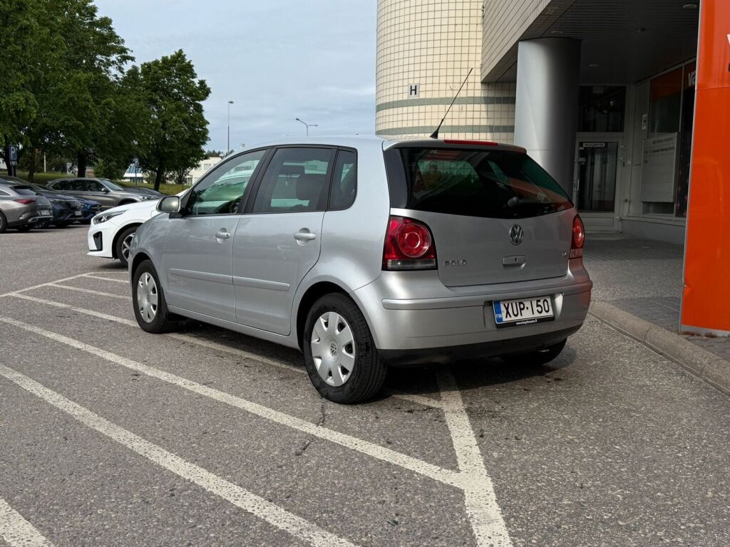 Volkswagen Polo 2009 United 1,4 59 kW / Huoltokirja / Kahdet renkaat / Jakopää tehty 2022