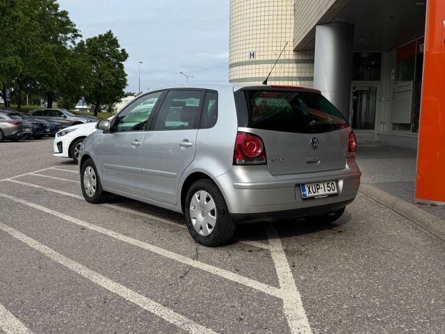 Volkswagen Polo 2009 United 1,4 59 kW / Huoltokirja / Kahdet renkaat / Jakopää tehty 2022