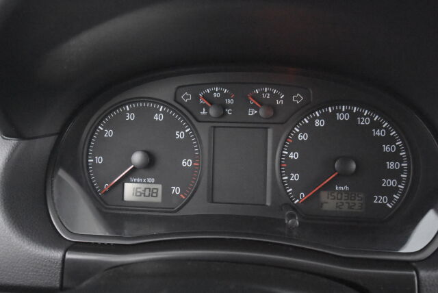 Volkswagen Polo 2009 United 1,4 59 kW / Huoltokirja / Kahdet renkaat / Jakopää tehty 2022