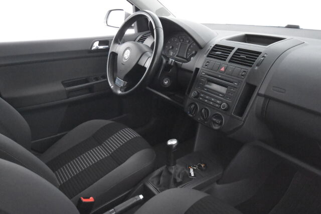 Volkswagen Polo 2009 United 1,4 59 kW / Huoltokirja / Kahdet renkaat / Jakopää tehty 2022
