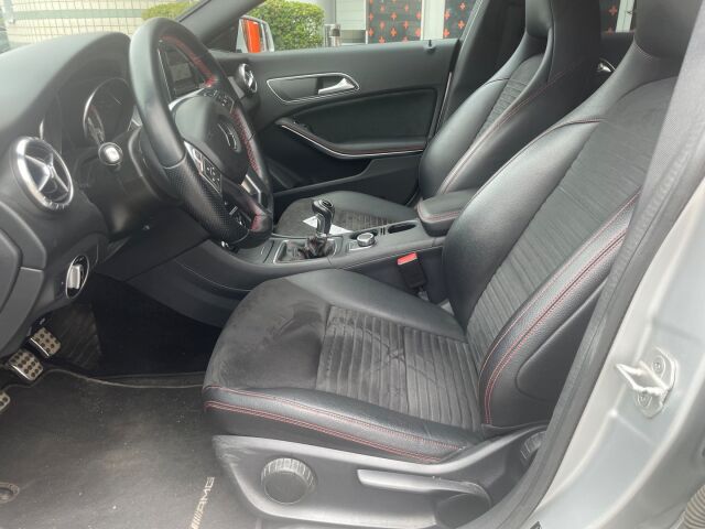 Mercedes-Benz CLA 2014 200 BE Premium Business / AMG / Tutkat / Magno hopea