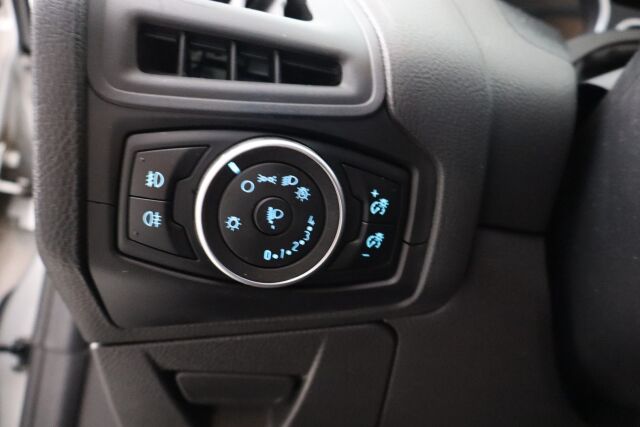Ford Focus 2017 1,5 TDCi 120 hv Start/stop PowerShift ST-Line Wagon/  Webasto/ Bluetooth/ Juuri huollettu