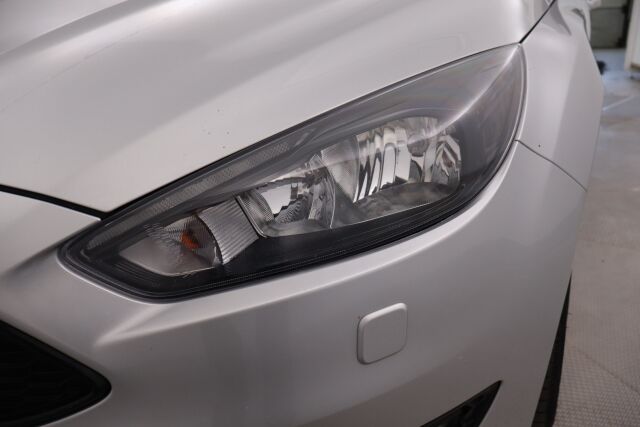Ford Focus 2017 1,5 TDCi 120 hv Start/stop PowerShift ST-Line Wagon/  Webasto/ Bluetooth/ Juuri huollettu