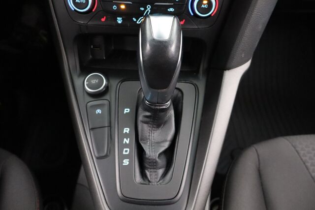 Ford Focus 2017 1,5 TDCi 120 hv Start/stop PowerShift ST-Line Wagon/  Webasto/ Bluetooth/ Juuri huollettu