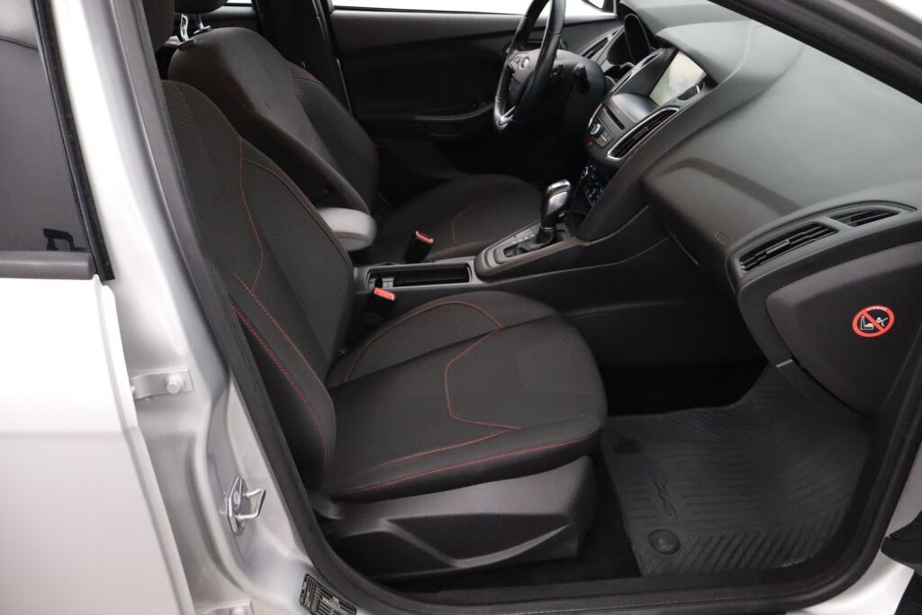 Ford Focus 2017 1,5 TDCi 120 hv Start/stop PowerShift ST-Line Wagon/  Webasto/ Bluetooth/ Juuri huollettu