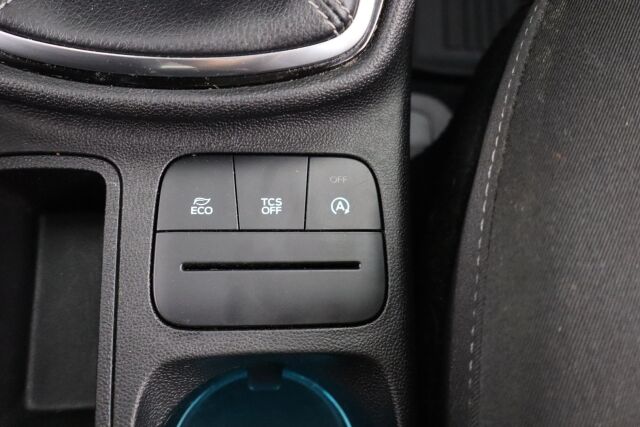 Ford Fiesta 2018 1,0 EcoBoost 100hv M6 Titanium 5-ovinen / Suomiauto / Lohkolämmitin+Sp / B&O / Lämpölasi / Navi / Android Auto / Vakkari