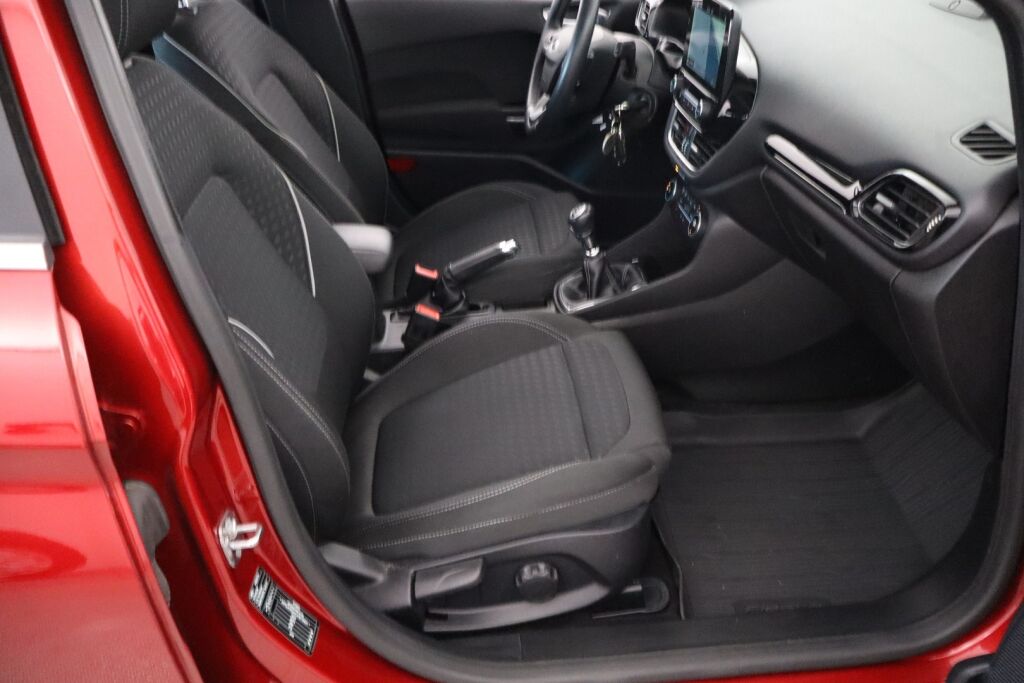 Ford Fiesta 2018 1,0 EcoBoost 100hv M6 Titanium 5-ovinen / Suomiauto / Lohkolämmitin+Sp / B&O / Lämpölasi / Navi / Android Auto / Vakkari