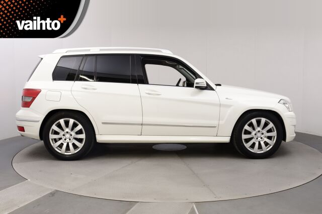 Mercedes-Benz GLK 2010 220 CDI BE 4Matic A Business /Sport-paketti/ Osanahkat/ Xenonit