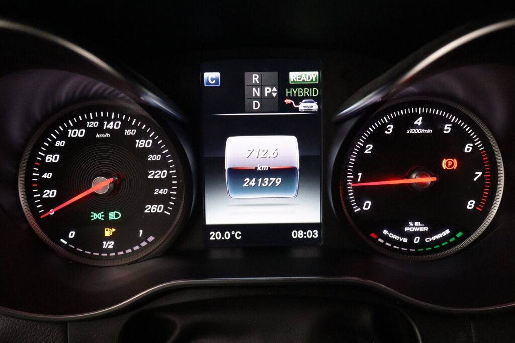 Mercedes-Benz GLC 2018 350 e 4Matic A Premium Business / Ajoavustinpaketti / Sähk.koukku / Navi /