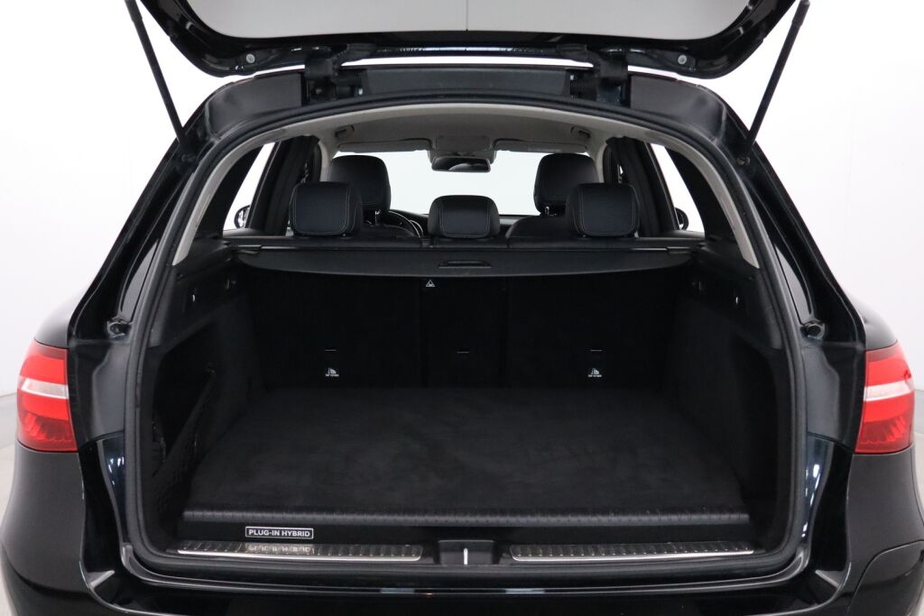 Mercedes-Benz GLC 2018 350 e 4Matic A Premium Business / Ajoavustinpaketti / Sähk.koukku / Navi /