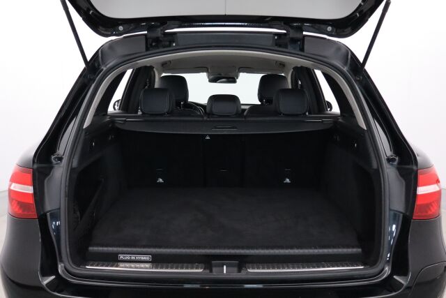 Mercedes-Benz GLC 2018 350 e 4Matic A Premium Business / Ajoavustinpaketti / Sähk.koukku / Navi /