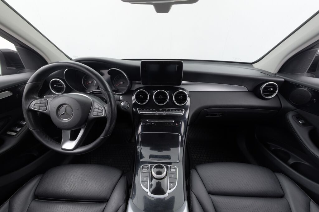 Mercedes-Benz GLC 2018 350 e 4Matic A Premium Business / Ajoavustinpaketti / Sähk.koukku / Navi /
