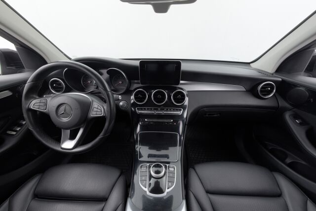 Mercedes-Benz GLC 2018 350 e 4Matic A Premium Business / Ajoavustinpaketti / Sähk.koukku / Navi /