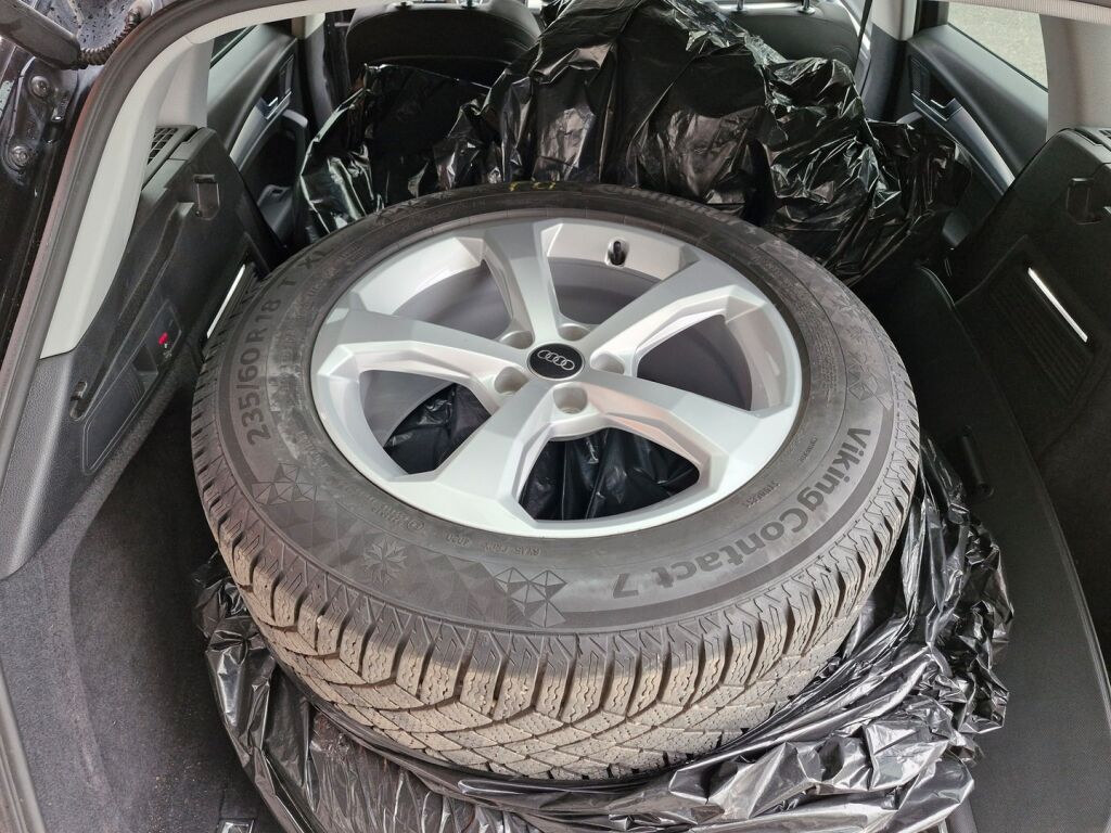 Audi Q5 2018 Business Sport 2,0 TDI 140 kW quattro S tronic / Webasto / Acc / Kamera / Bang Olufsen / Koukku / Keyless / Bliss / Matrix