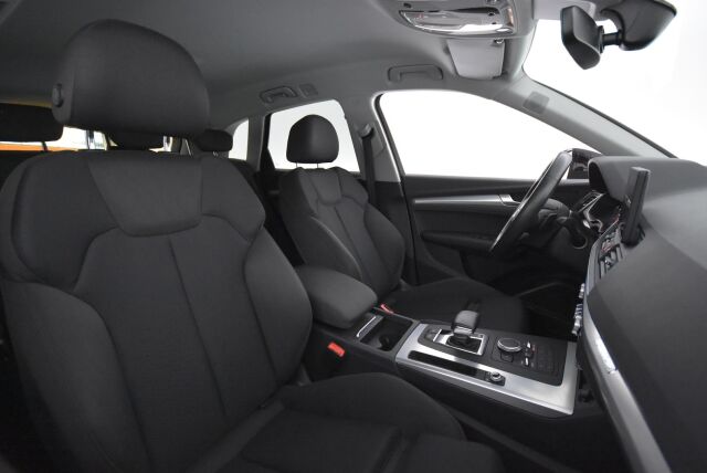 Audi Q5 2018 Business Sport 2,0 TDI 140 kW quattro S tronic / Webasto / Acc / Kamera / Bang Olufsen / Koukku / Keyless / Bliss / Matrix