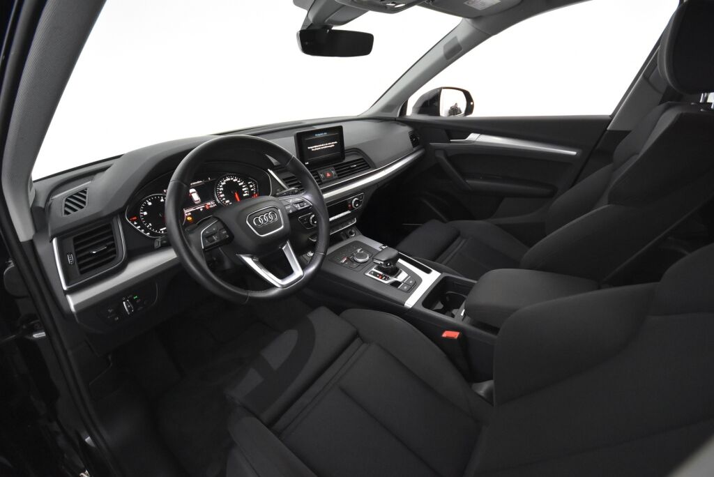 Audi Q5 2018 Business Sport 2,0 TDI 140 kW quattro S tronic / Webasto / Acc / Kamera / Bang Olufsen / Koukku / Keyless / Bliss / Matrix