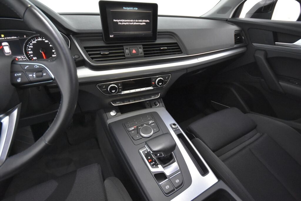 Audi Q5 2018 Business Sport 2,0 TDI 140 kW quattro S tronic / Webasto / Acc / Kamera / Bang Olufsen / Koukku / Keyless / Bliss / Matrix