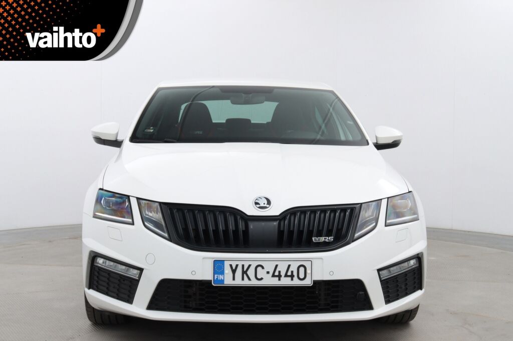 Skoda Octavia 2018 2,0 TSI RS / Suomiauto / ACC / Webasto / BLIS / P.kamera / Apple Carplay / Winter paketti / Lämpölasi / Lämpöratti