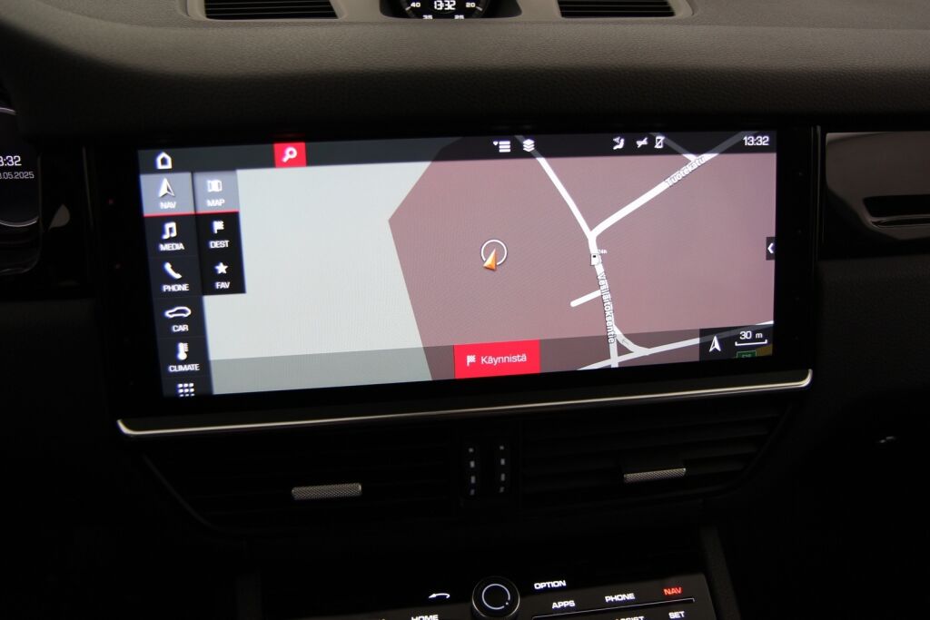 Porsche Cayenne 2018 E-Hybrid /  Sport Chrono Package / ACC / Koukku / Säädettävä ilmajousitus ja PASM / PDLS+ /
