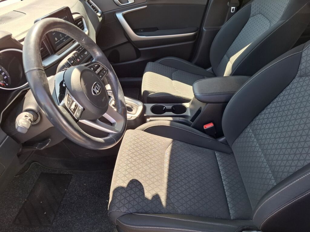 Kia Ceed 2019 1,4 T-GDI ISG 140hv EX 5D DCT A/T EcoDynamics /Merkkihuollettu/ Lohkol.+sisäp.