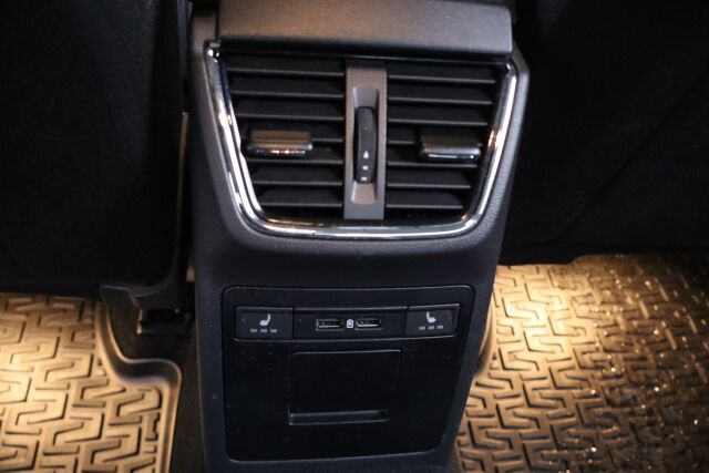 Skoda Octavia 2019 2,0 TDI 184 4x4 Style DSG Autom. / Adapt. vakkari / Webasto / Vetokoukku / - RAHOITUS TÄHÄN AUTOON VAIN 3.99% - 