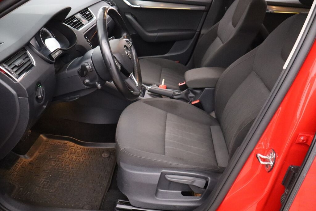 Skoda Octavia 2019 2,0 TDI 184 4x4 Style DSG Autom. / Adapt. vakkari / Webasto / Vetokoukku / - RAHOITUS TÄHÄN AUTOON VAIN 3.99% - 