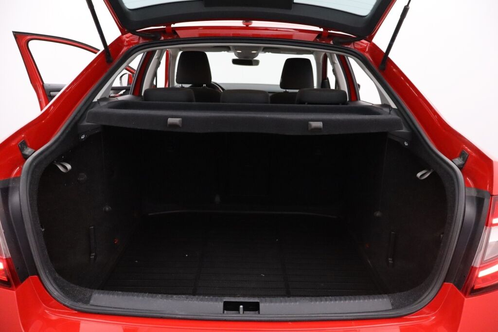 Skoda Octavia 2019 2,0 TDI 184 4x4 Style DSG Autom. / Adapt. vakkari / Webasto / Vetokoukku / - RAHOITUS TÄHÄN AUTOON VAIN 3.99% - 