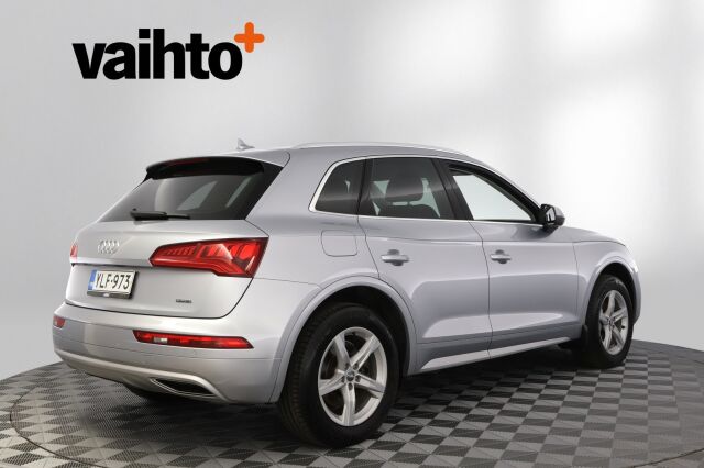 Audi Q5 2017 2,0 TDI 140 kW quattro S tronic / Sport istuimet / Sähköinen vetokoukku / KeylessGo / Hankook Nastat 9mm