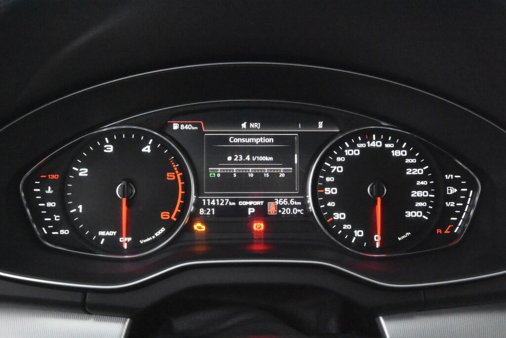 Audi Q5 2017 2,0 TDI 140 kW quattro S tronic / Sport istuimet / Sähköinen vetokoukku / KeylessGo / Hankook Nastat 9mm