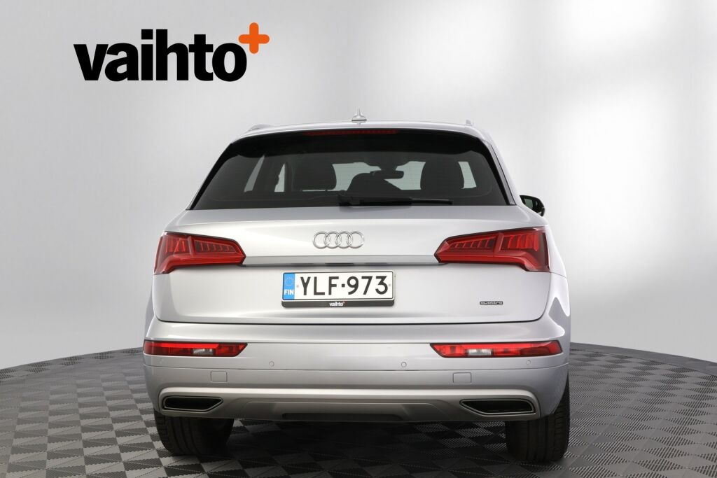 Audi Q5 2017 2,0 TDI 140 kW quattro S tronic / Sport istuimet / Sähköinen vetokoukku / KeylessGo / Hankook Nastat 9mm