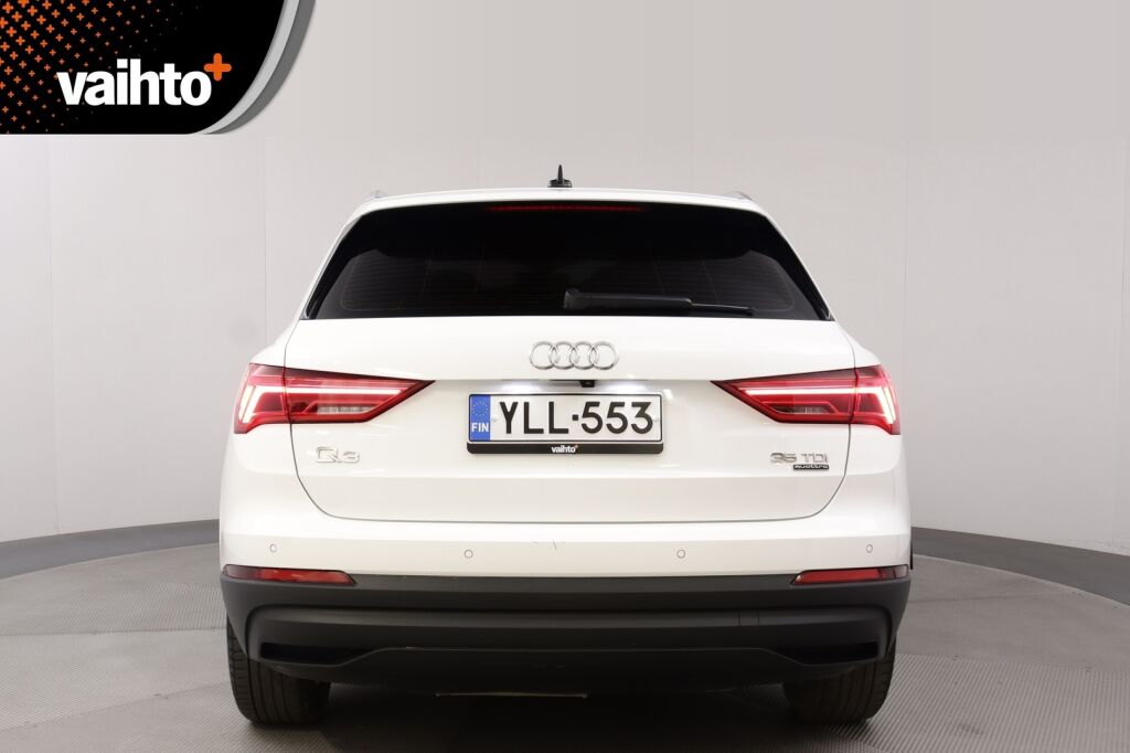 Audi Q3 2022 Business 35 TDI 110kW quattro S tronic / Vetokoukku / Adapt. vakkari / Merkkiliikkeen huoltohistoria / Uusi tuulilasi