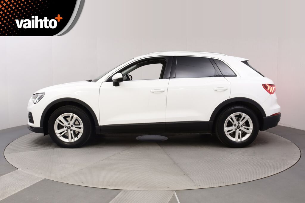 Audi Q3 2022 Business 35 TDI 110kW quattro S tronic / Vetokoukku / Adapt. vakkari / Merkkiliikkeen huoltohistoria / Uusi tuulilasi