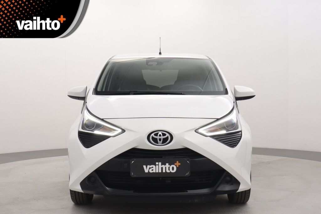 Toyota AYGO 2022 1.0 VVT-i x-play Online Edition 5ov / Kamera / Huoltokirja /