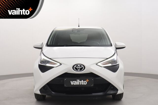 Toyota AYGO 2022 1.0 VVT-i x-play Online Edition 5ov / Kamera / Huoltokirja /