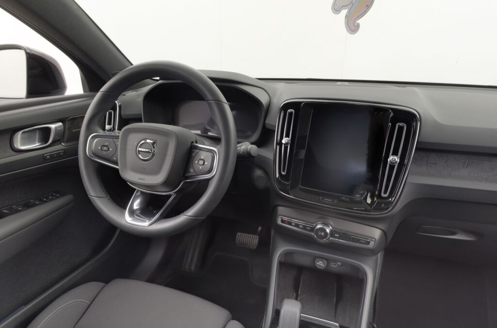 Volvo C40 2022 Recharge Twin Business Launch Edition aut / Digimittari / VOC / Adatp. vakk / Panorama / 360kamera