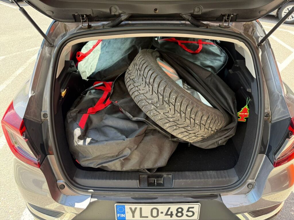 Renault Captur 2020 TCe 130 EDC7-aut Intens / Ratinlämmitin / Navigaattori / Kaistavahti / Liikennemerkkien tunnistus