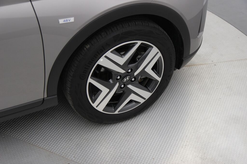 Hyundai Bayon 2023 1.0 T-GDi 120 hv 48V Hybrid 7DCT-aut. Style / Kamera / Aut.ilmastointi /