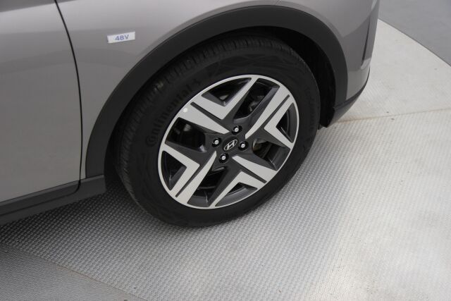 Hyundai Bayon 2023 1.0 T-GDi 120 hv 48V Hybrid 7DCT-aut. Style / Kamera / Aut.ilmastointi /