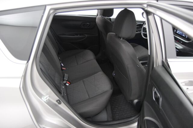 Hyundai Bayon 2023 1.0 T-GDi 120 hv 48V Hybrid 7DCT-aut. Style / Kamera / Aut.ilmastointi /