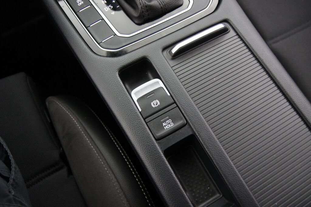 Volkswagen Passat 2023 Variant Alltrack 2,0 TDI SCR 147 kW 4MOTION DSG-aut. / Muistipenkki / Keyless / Webasto / Vetokoukku