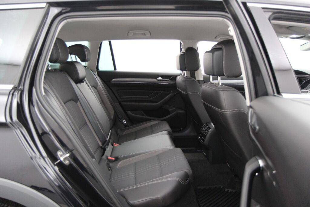 Volkswagen Passat 2023 Variant Alltrack 2,0 TDI SCR 147 kW 4MOTION DSG-aut. / Muistipenkki / Keyless / Webasto / Vetokoukku