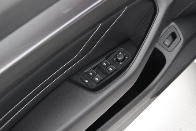 Volkswagen Passat 2023 Variant Alltrack 2,0 TDI SCR 147 kW 4MOTION DSG-aut. / Muistipenkki / Keyless / Webasto / Vetokoukku
