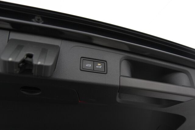 Volkswagen Passat 2023 Variant Alltrack 2,0 TDI SCR 147 kW 4MOTION DSG-aut. / Muistipenkki / Keyless / Webasto / Vetokoukku