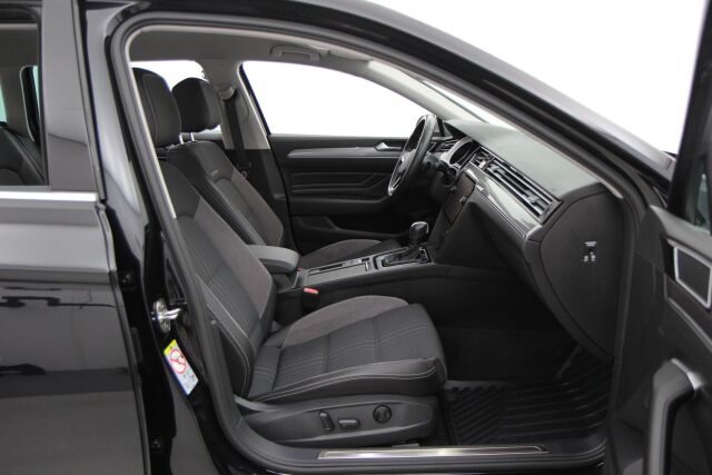 Volkswagen Passat 2023 Variant Alltrack 2,0 TDI SCR 147 kW 4MOTION DSG-aut. / Muistipenkki / Keyless / Webasto / Vetokoukku