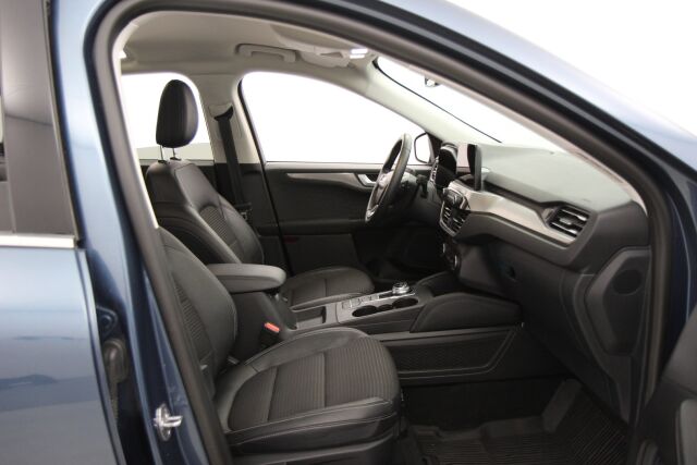 Ford Kuga 2020 2,0 EcoBlue 190hv A8 AWD Titanium X Launch Edition 5-ovinen / 1 omistaja / Webasto / Adaptiivinen vakkari / Erinomainen huoltohistoria /