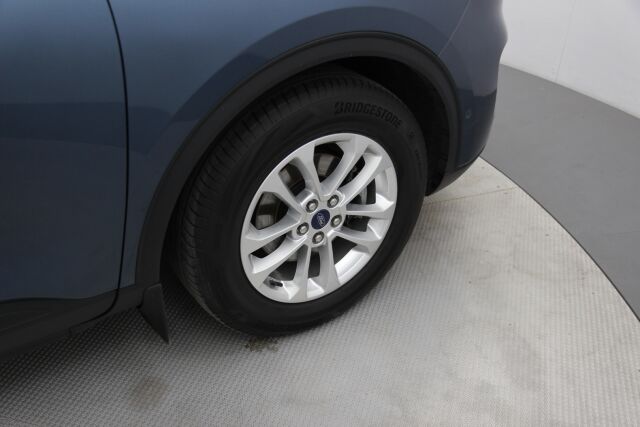 Ford Kuga 2020 2,0 EcoBlue 190hv A8 AWD Titanium X Launch Edition 5-ovinen / 1 omistaja / Webasto / Adaptiivinen vakkari / Erinomainen huoltohistoria /