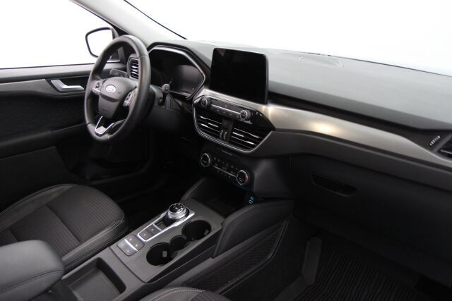 Ford Kuga 2020 2,0 EcoBlue 190hv A8 AWD Titanium X Launch Edition 5-ovinen / 1 omistaja / Webasto / Adaptiivinen vakkari / Erinomainen huoltohistoria /