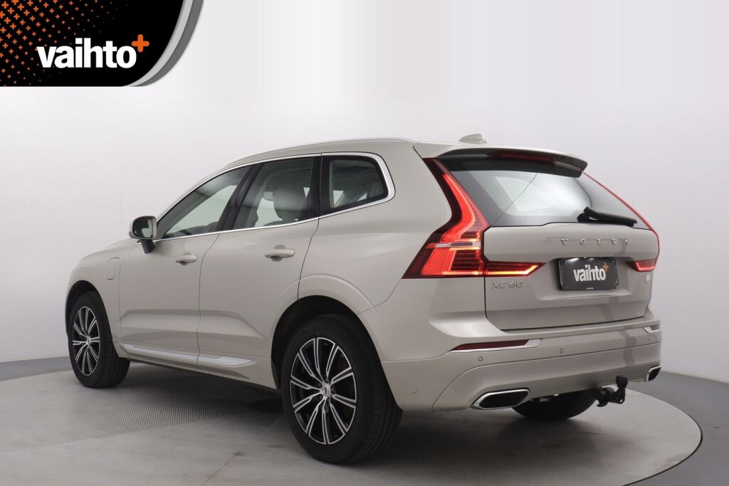Volvo XC60 2021 T6 TwE AWD Business Inscription aut. / 1-omisteinen / Panorama / Nahat muistilla / Blis / Koukku / Adapt. vakkari
