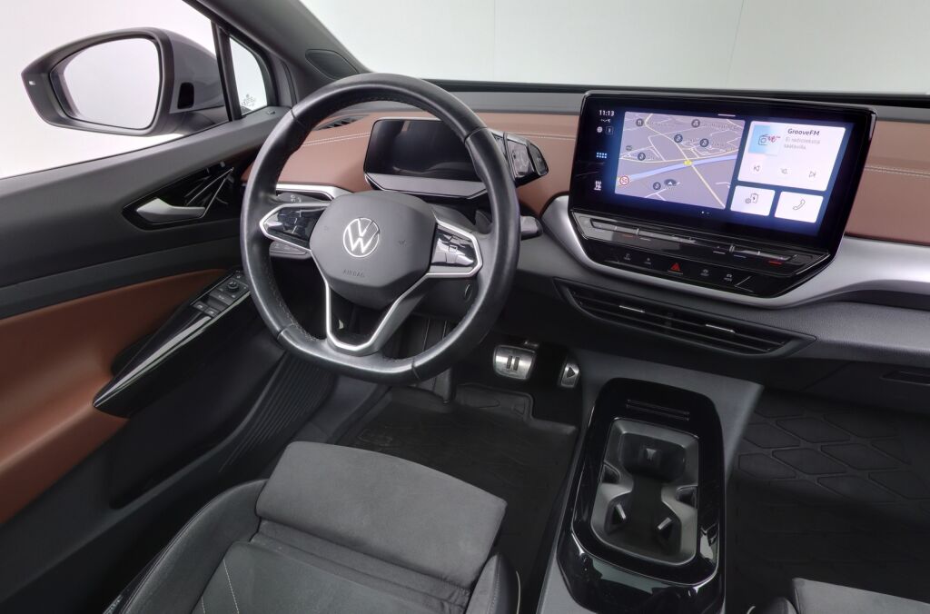Volkswagen ID.4 2021 Pro Performance Max 150 kW, akku 77 kWh / HUD / ACC / iQ Light / Panoraama / Hieronnat etuistuimissa